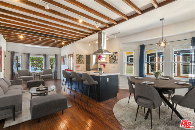 1101 W 18th Street, Los Angeles CA: https://media.crmls.org/mediaz/dfee0bca-c980-4220-8bc8-97db014b1d69.jpg