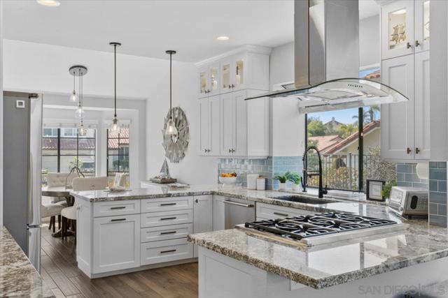 16263 Via Embeleso, San Diego CA: https://media.crmls.org/mediaz/dfeec2f8-a206-4e08-850b-a60fe2336b54.jpg