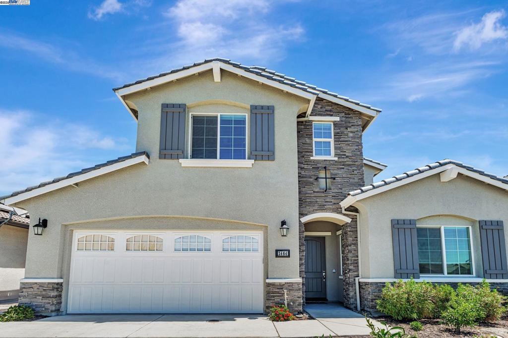 2464 Dilip Dr