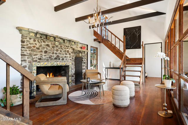141 Lake Sherwood Drive, Lake Sherwood CA: https://media.crmls.org/mediaz/dff19dba-ea04-45c7-ae14-8b1ec0d4352b.jpg