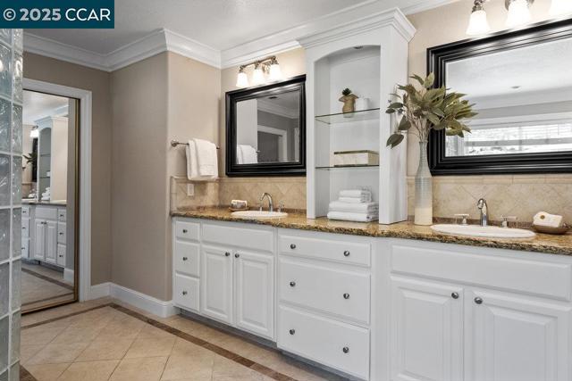 825 Bertram St, Walnut Creek CA: https://media.crmls.org/mediaz/dff25c87-d299-4f40-8198-5d765e71dccf.jpg