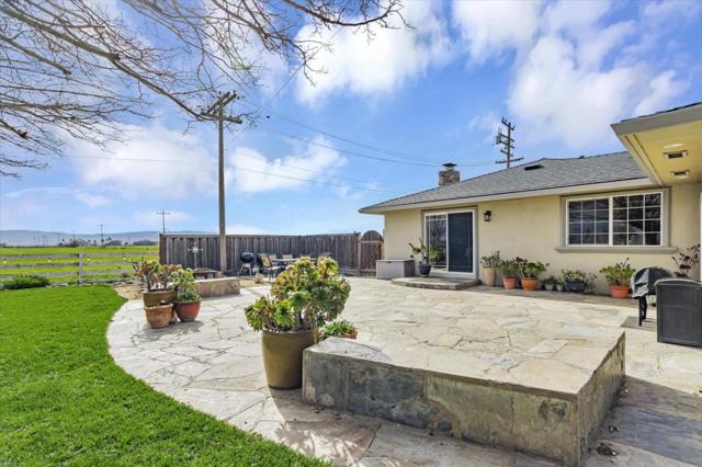 1204 Shore Road, Hollister CA: https://media.crmls.org/mediaz/dff2b286-222a-4360-8f78-65a042486075.jpg
