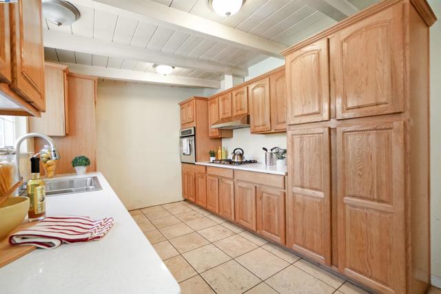 745 Wasatch Dr, Fremont CA: https://media.crmls.org/mediaz/dff3f7ec-99db-4458-9b62-b6b62225d22f.jpg