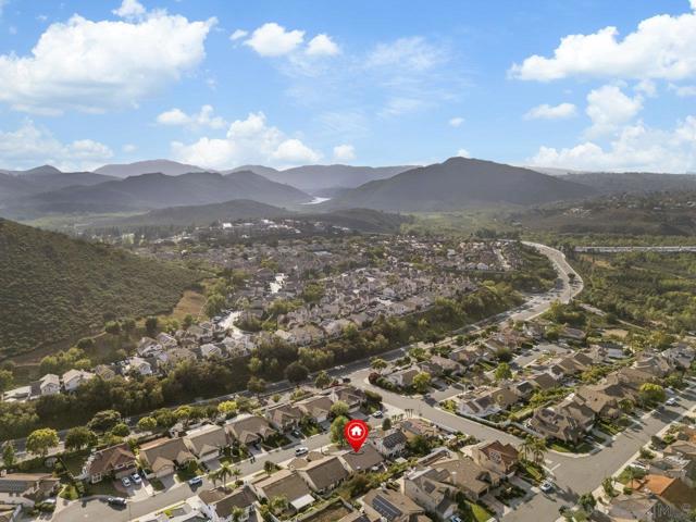 18571 Wessex St, San Diego CA: https://media.crmls.org/mediaz/dff3fe38-9e5c-4254-b247-180314a88de9.jpg