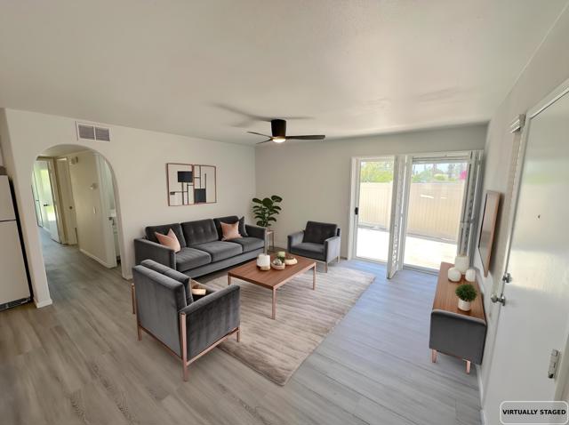1262 Sunflower N Circle, Palm Springs CA: https://media.crmls.org/mediaz/dff4c626-1179-46f0-97b9-dc60d069f60d.jpg