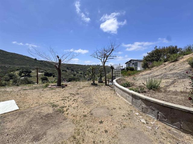 2956 La Cresta Road, El Cajon CA: https://media.crmls.org/mediaz/dff892db-5a87-4c9e-a6ec-08fe4ab4c3f3.jpg