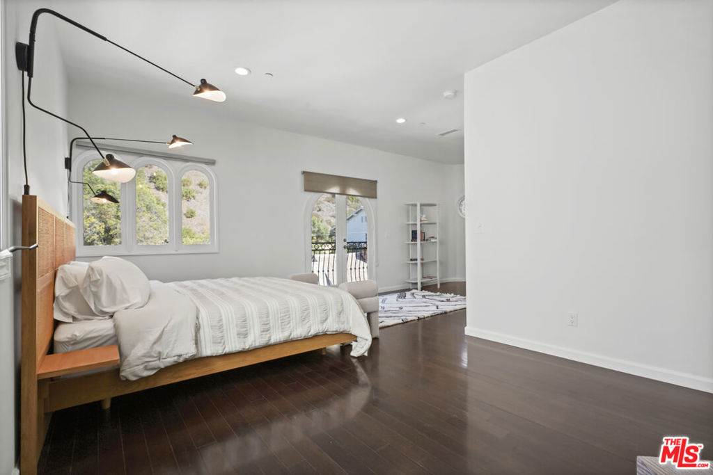 MLS #25604327 image #27