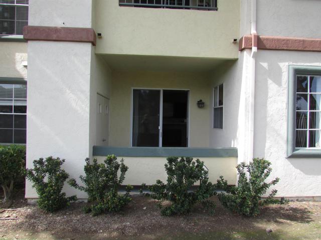10914 Sabre Hill Dr, San Diego CA: https://media.crmls.org/mediaz/dffaea8e-2e66-4845-a6ce-1735874cd57e.jpg