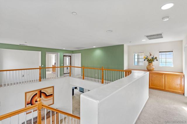 Image 12 of 44 For 2168 Pointe Parkway