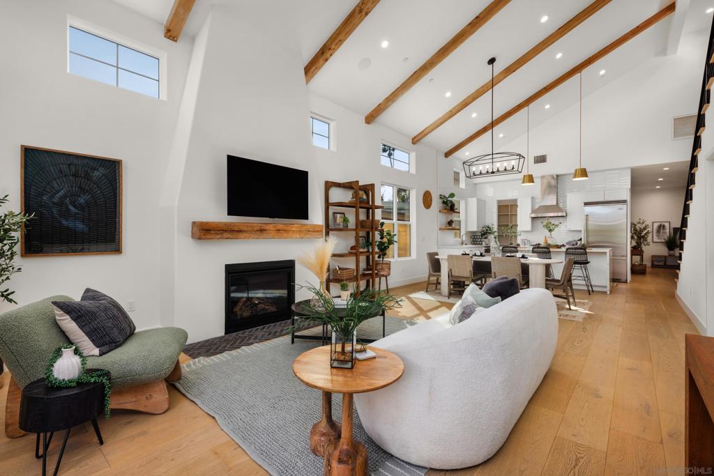 MLS #250027065SD img 9