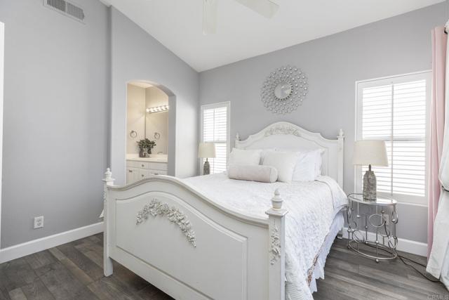 Detail Gallery Image 17 of 27 For 7577 Hazard Center Dr, San Diego,  CA 92108 - 2 Beds | 2 Baths