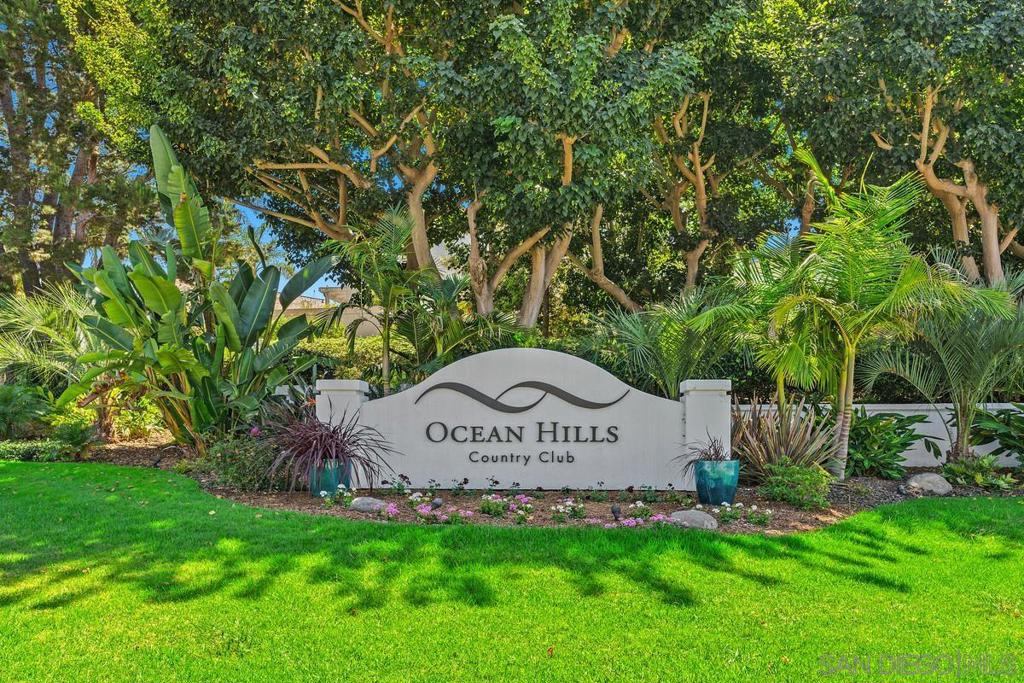 4749 Collinos Way