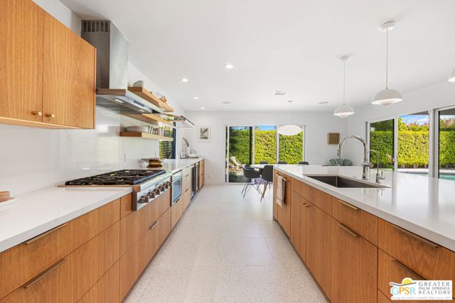 1100 E Marion Way, Palm Springs, CA 92264