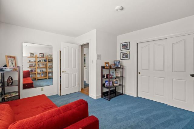 3920 Lakemead Way, Redwood City CA: https://media.crmls.org/mediaz/dffd883c-52e3-42a3-b268-15008e18459e.jpg