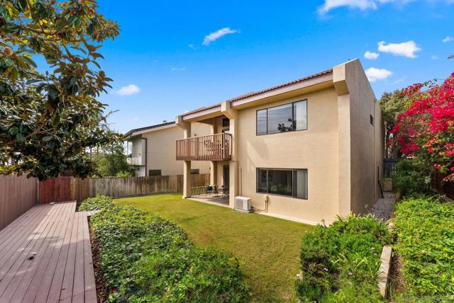 315 Colima Court, La Jolla CA: https://media.crmls.org/mediaz/dfff91ea-8e1e-415a-91cc-e78feb2c3182.jpg