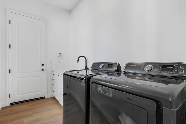 51075 Marbella Court, La Quinta CA: https://media.crmls.org/mediaz/dfffa850-9447-4ad3-89a5-48866ef7bfc4.jpg
