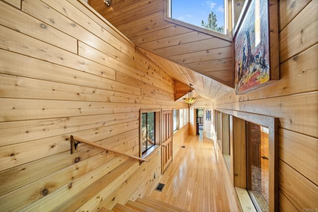 Image 4 of 75 For 24938 Roble Drive