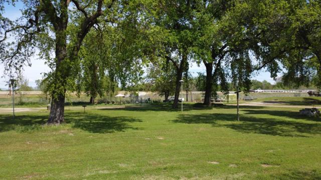 17439 E Kings Canyon Road, Sanger CA: https://media.crmls.org/mediaz/e0018a01-4ba3-462e-b561-6b895ced16e2.jpg