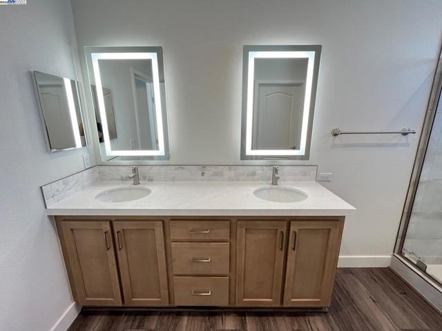 1587 Delemos Ave, Hayward CA: https://media.crmls.org/mediaz/e0022c4e-4839-4d92-af92-0696e3a1f385.jpg