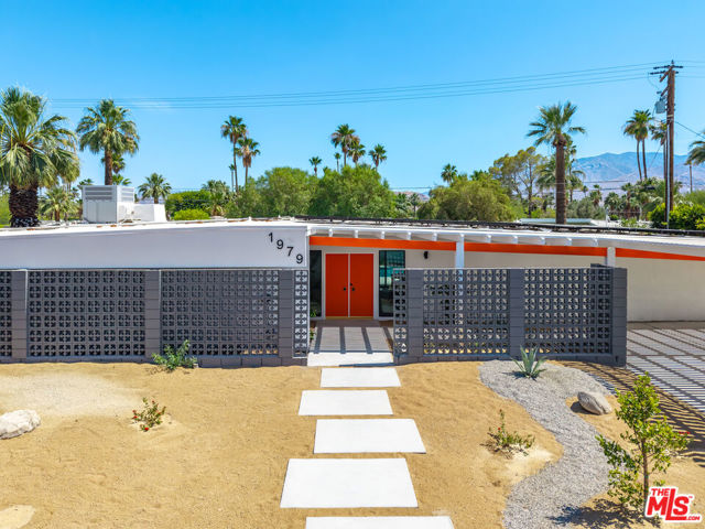 1979 East Alejo Road, Palm Springs, CA 92262 | Slideshow Image #50