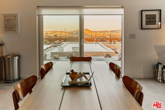 4375 Border Avenue, Joshua Tree CA: https://media.crmls.org/mediaz/e004ee90-844b-45a5-b31a-4e80fa6bd506.jpg