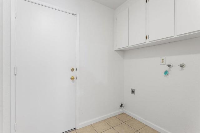 136 Olympic Drive, Vallejo CA: https://media.crmls.org/mediaz/e0058184-bd9e-4d05-a1ca-3db4c5f8cf47.jpg