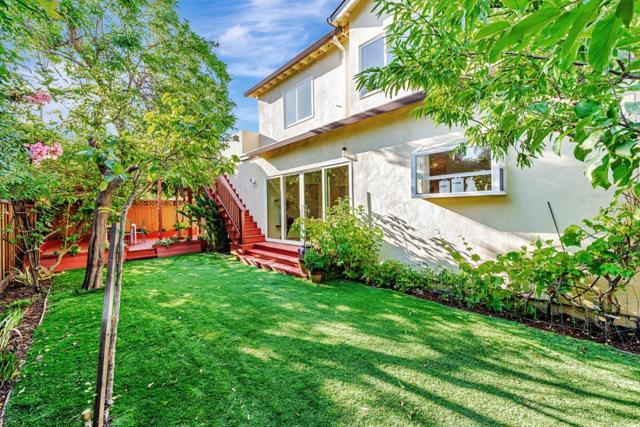3704 Fair Oaks Avenue, Menlo Park CA: https://media.crmls.org/mediaz/e005989c-806e-41e2-b80d-3457597961f3.jpg
