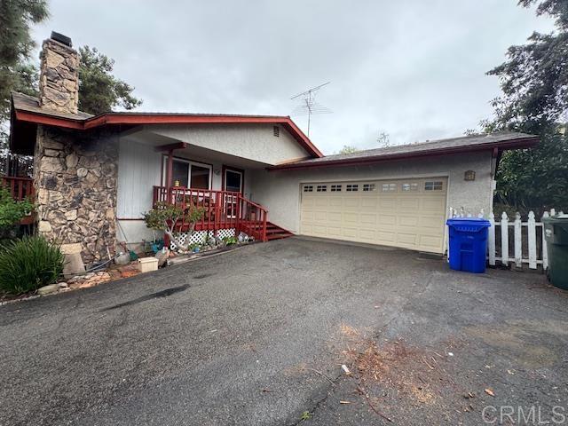 Detail Gallery Image 4 of 57 For 2430 Sunflower Ter, Vista,  CA 92083 - 3 Beds | 2 Baths