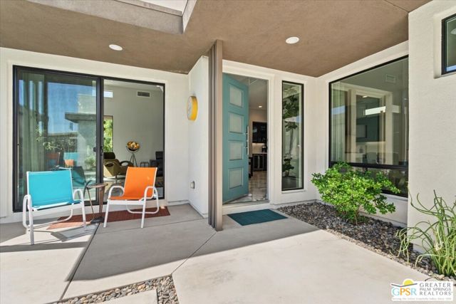 163 Blue Moon Drive, Palm Springs, CA 92262