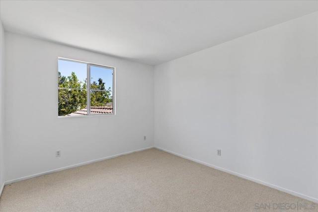 817 Avenida Codorniz, San Marcos CA: https://media.crmls.org/mediaz/e006df5c-b166-4aac-9fd5-6c4a7bbf4f68.jpg