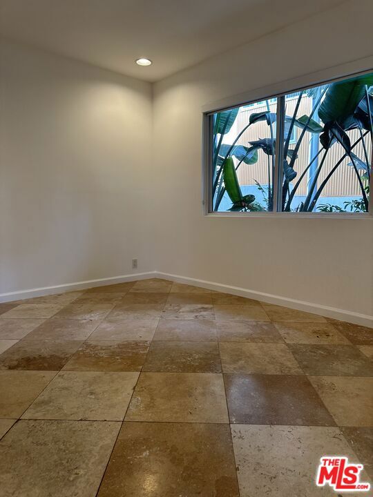 2454 Penmar, Venice CA: https://media.crmls.org/mediaz/e007cf6b-620f-449b-b574-35058636da63.jpg