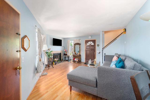 4643 Cherokee Avenue, San Diego CA: https://media.crmls.org/mediaz/e0083c1b-46c0-46bc-91ce-17629a1db8d4.jpg