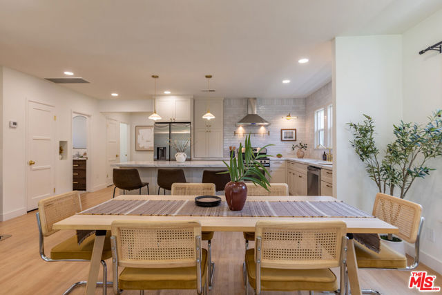 504 N Campbell Avenue, Alhambra CA: https://media.crmls.org/mediaz/e0085b37-fa35-4b37-b0b1-d7bb87872234.jpg