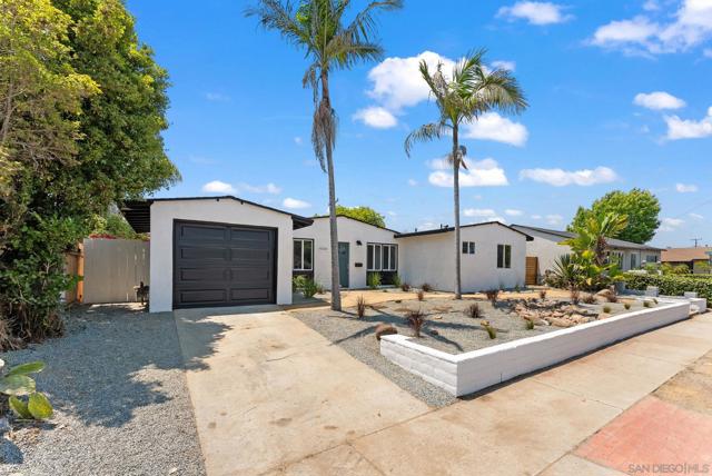 4316 Clairemont Dr, San Diego CA: https://media.crmls.org/mediaz/e008d1a6-b5c0-4ddd-8b56-3fb9f5777016.jpg