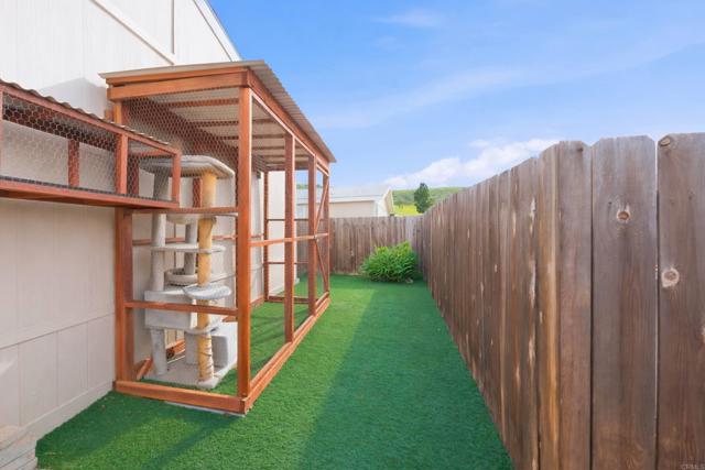 Detail Gallery Image 18 of 26 For 12824 Granada Drive #322,  Poway,  CA 92064 - 3 Beds | 2 Baths