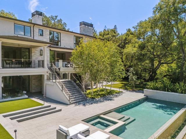1 Tallwood Court, Atherton CA: https://media.crmls.org/mediaz/e00a5564-079b-4456-8a11-6c54bf158fb9.jpg