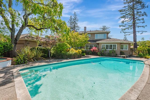 280 Uplands Drive, Hillsborough CA: https://media.crmls.org/mediaz/e00b13fe-ca89-4311-96bb-ec3f70403d06.jpg