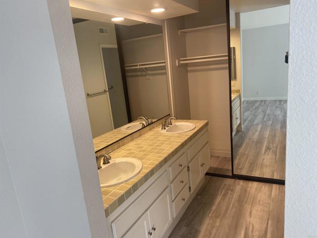 Detail Gallery Image 10 of 22 For 12582 Calle Tamega #102,  Rancho Bernardo (San Diego),  CA 92128 - 2 Beds | 2 Baths