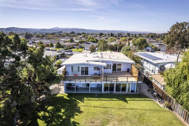 3335 Los Prados Street, San Mateo CA: https://media.crmls.org/mediaz/e00c0eb8-daac-48e0-8f50-dd2f1dc5cbe8.jpg