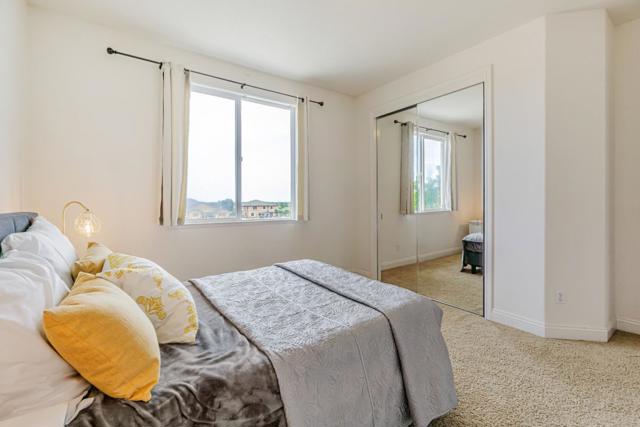 2852 Spanish Bay Drive, Brentwood CA: https://media.crmls.org/mediaz/e00ea4cd-5799-4127-8386-2a9d187f4a4e.jpg