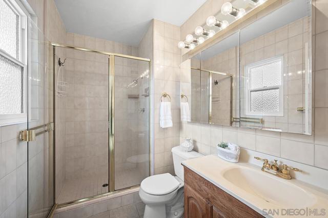 4456 Cather Avenue, San Diego CA: https://media.crmls.org/mediaz/e00ec81f-903e-4c5f-bb65-ab23a515ee14.jpg