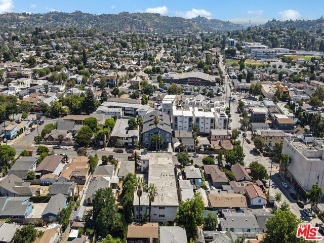5623 Meridian Street, Los Angeles CA: https://media.crmls.org/mediaz/e010a55b-ece1-4683-aead-3b8b408d9b94.jpg
