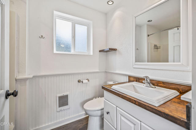 32500 Gibney Lane, Fort Bragg CA: https://media.crmls.org/mediaz/e010ca9f-c151-43a5-b4e1-e7cdc3a01826.jpg