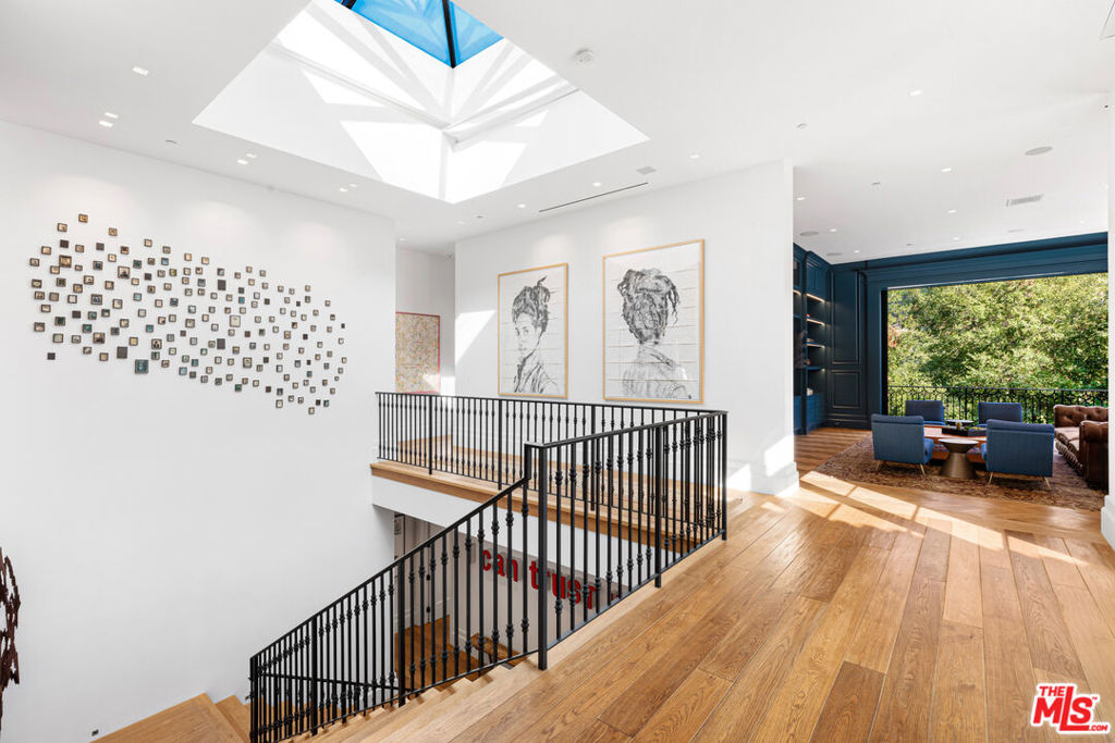 3160 Coldwater Canyon AvenueStudio City img 41