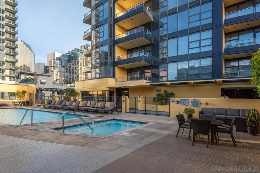 1325 Pacific Hwy - photo 16