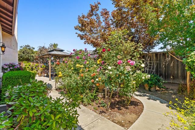34150 Cartwright Place, Fremont CA: https://media.crmls.org/mediaz/e01456e8-896c-4182-ad1f-4204548122dd.jpg