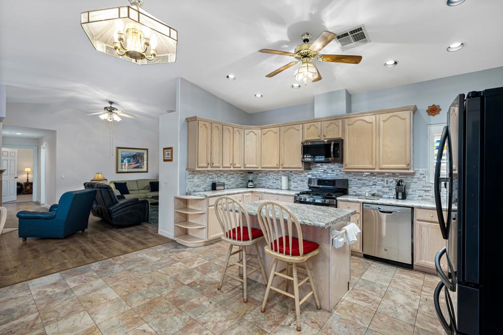 MLS #219138059DA image #10