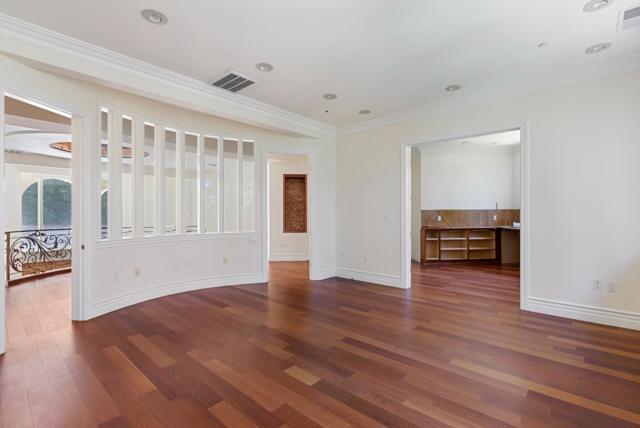 1 Reids Roost Road, Woodside CA: https://media.crmls.org/mediaz/e0151a13-b384-4bc9-9c58-82a8e95b18fd.jpg