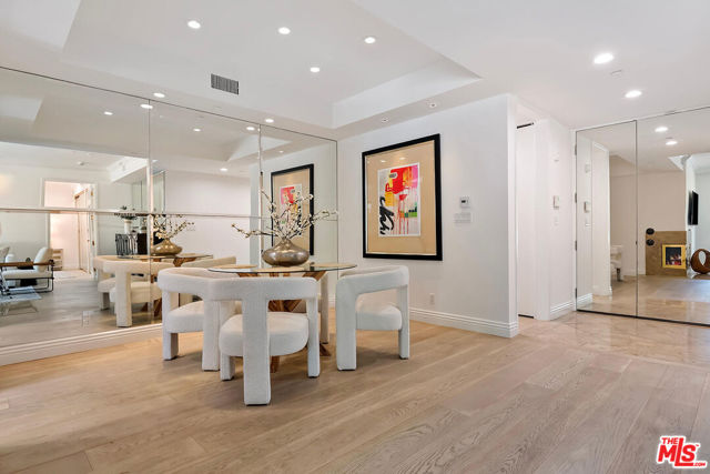 2102 Century Park Lane, Los Angeles CA: https://media.crmls.org/mediaz/e0155904-8af7-4695-82d8-2d34148d36b7.jpg