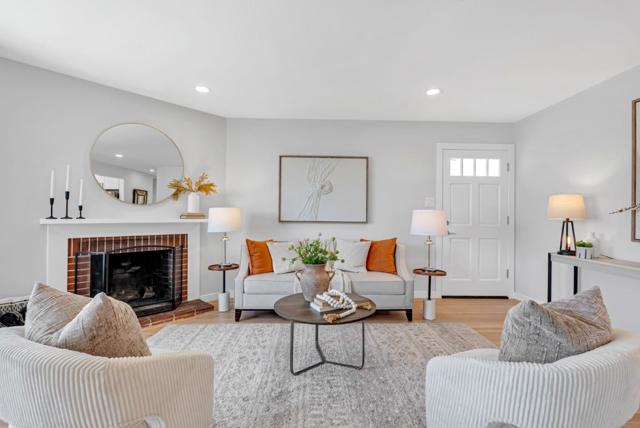 285 Alta Vista Way, Daly City CA: https://media.crmls.org/mediaz/e01691d9-821e-4fbe-9c47-c043f9a8e826.jpg